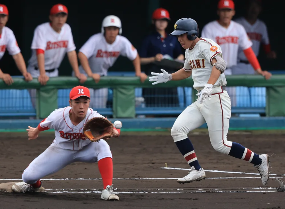 写真9枚】北海道大谷室蘭―立命館慶祥 夏の高校野球：北海道新聞デジタル