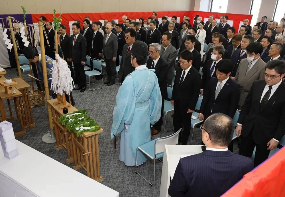 多くの経済関係者が出席した新「北見経済センタービル」の竣工式（星野雄飛撮影）