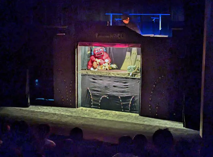 コメディー「桃太郎」に笑顔 京都の人形劇団、札幌で特別公演：北海道