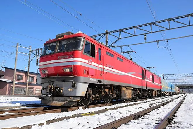 青森ー札幌間465キロのJR貨物列車に同乗 新幹線延伸後も