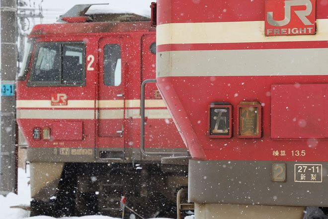 撮り鉄伊丹のきょうも鉄分多めです＞道南を行く貨物列車に同乗しました