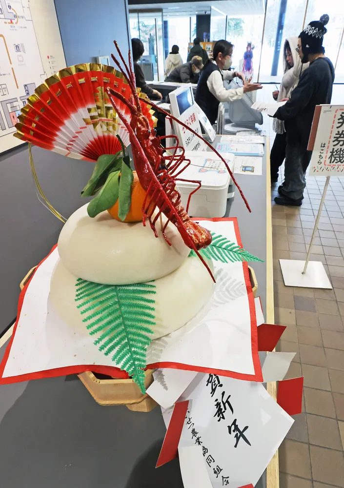 新年の豊作願う鏡餅 たいせつ農協、旭川市に寄贈＜師走点描2025