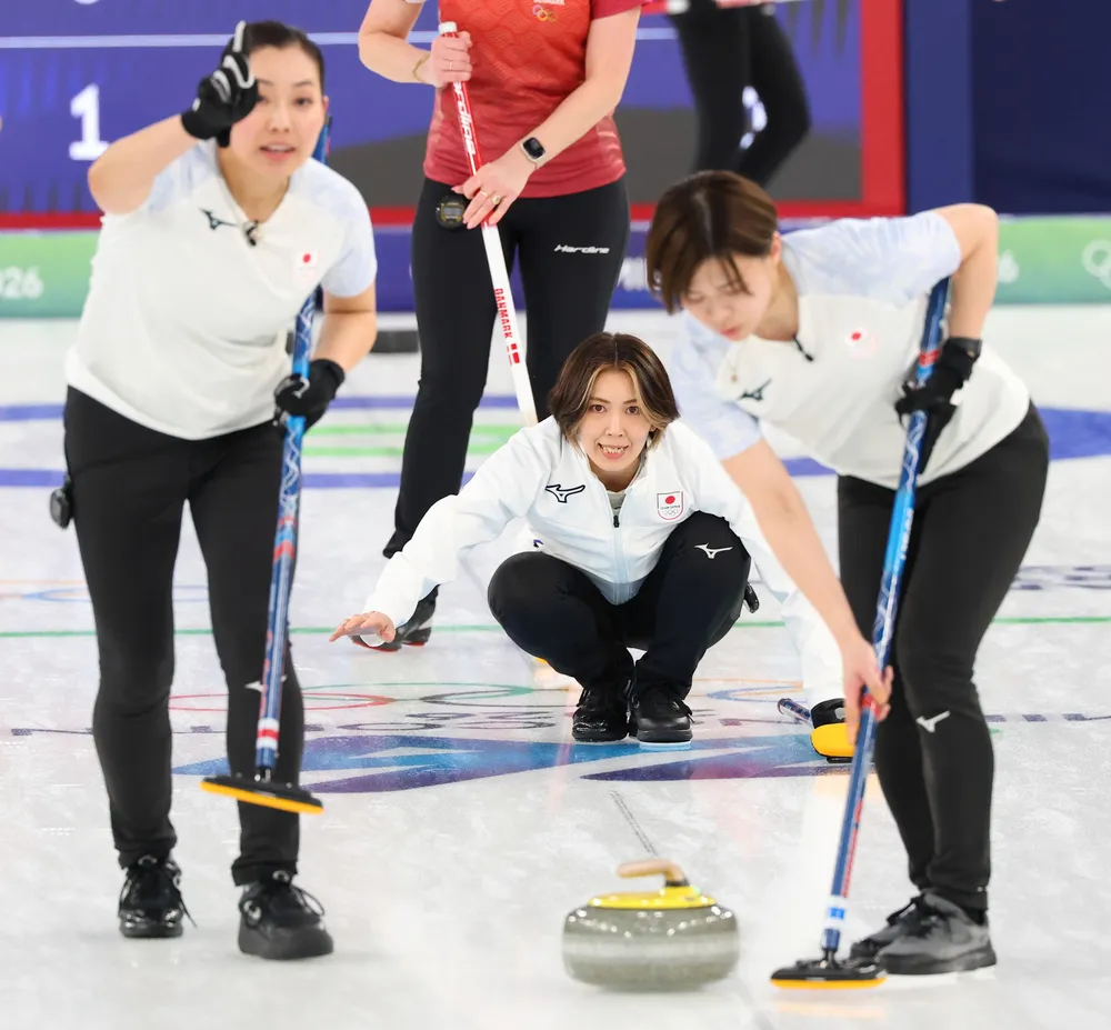 葛藤8日間、吉村涙 信頼応えるプレー貫く カーリング日本女子フォル