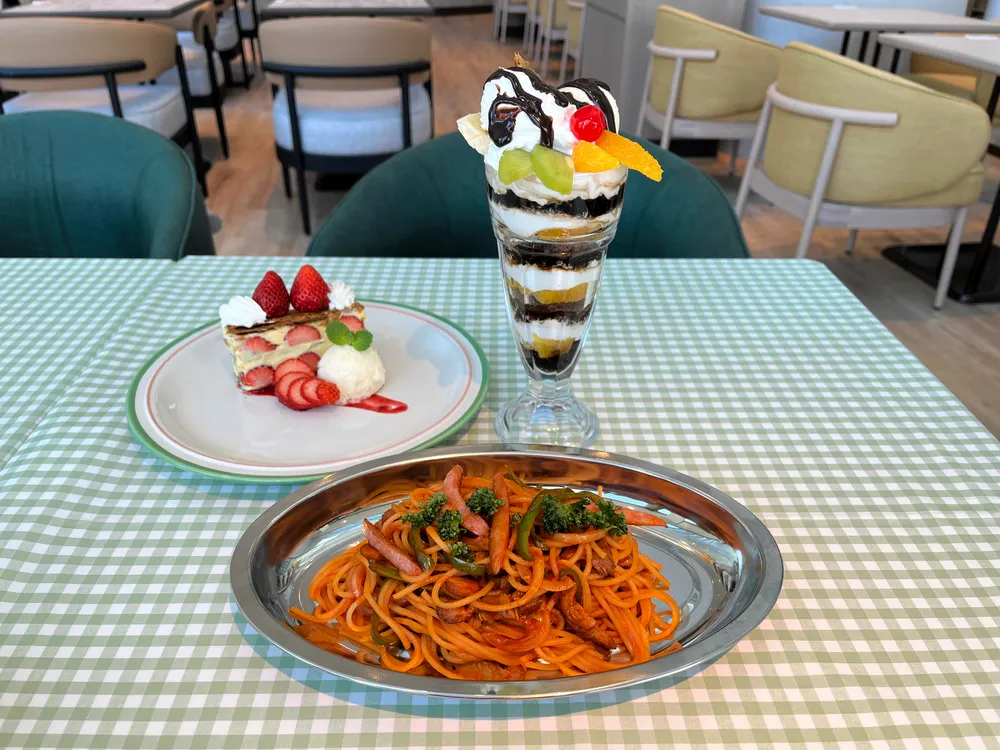 札幌プリンスホテルに「昭和レトロ喫茶」登場！　懐かしのナポリタンやプリンアラモードで、タイムスリップ気分を楽しもう。