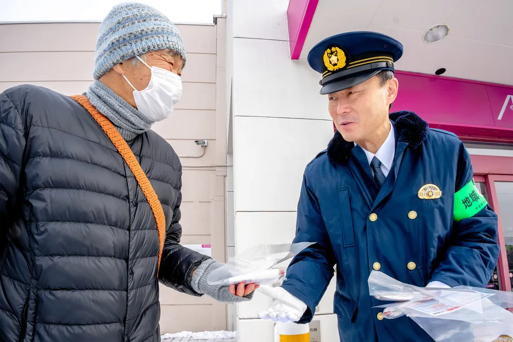 産地不明？釣り鐘です。解る方の入札を写真追加致しましたので、宜し。蔵出し 伝説「空を飛んだ釣鐘」│曹洞宗安里山 長福寺 彫刻・オブジェ