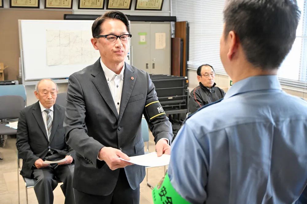 美幌・津別で地域安全活動推進委員委嘱 6人が防犯活動、任期3年 美幌署