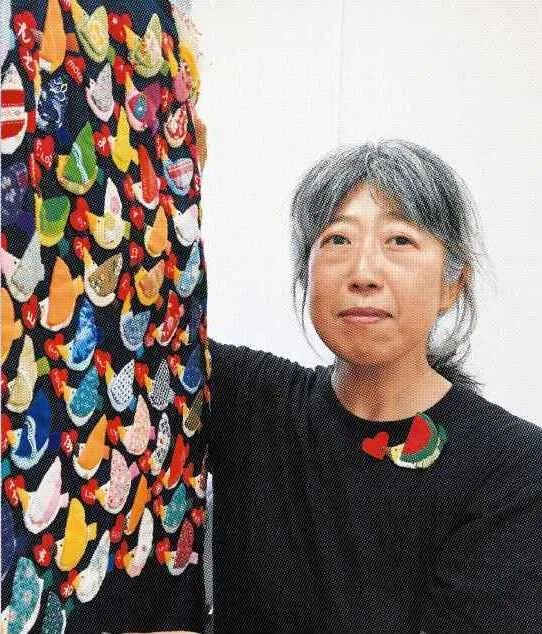 <ひと声>高橋伸枝さん(55)=室蘭市 非戦 小鳥のタペストリーに託す:北海道新聞デジタル