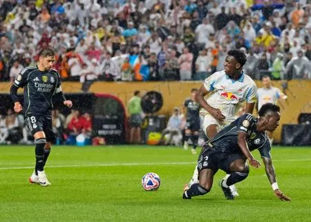 クラブW杯、Rマドリードが突破 決勝Tベスト16出そろう：北海道新聞デジタル