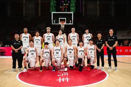 W杯アジア1次予選の中国戦に臨んだ日本代表=瀋陽（（C）FIBA・共同）