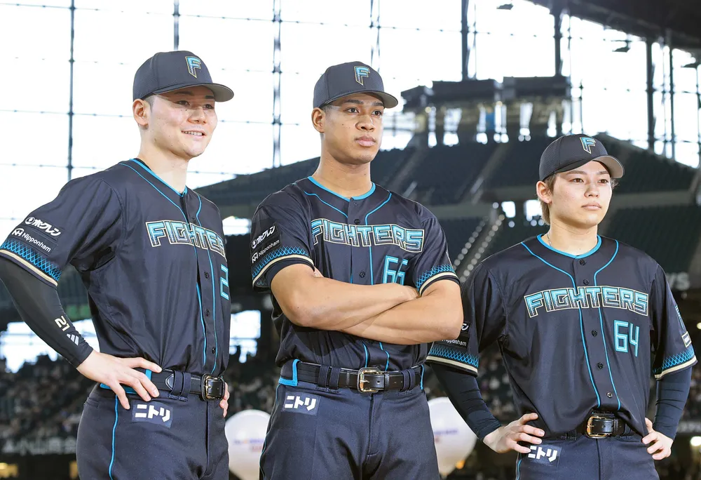 日本ハム 来季の限定ユニホーム発表 ブラックを基調に ホーム8試合で