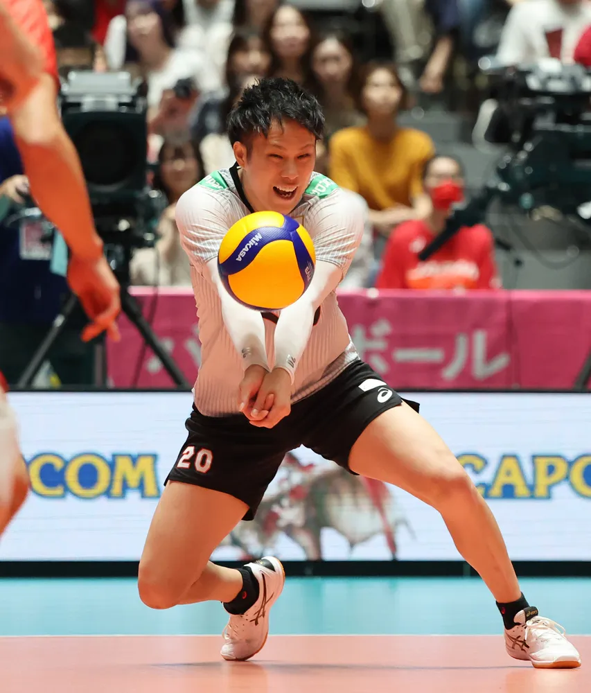 予約販売 パリ五輪 咲き誇れ 北海道の大輪＞⑩バレーボール男子・山本智大 その他