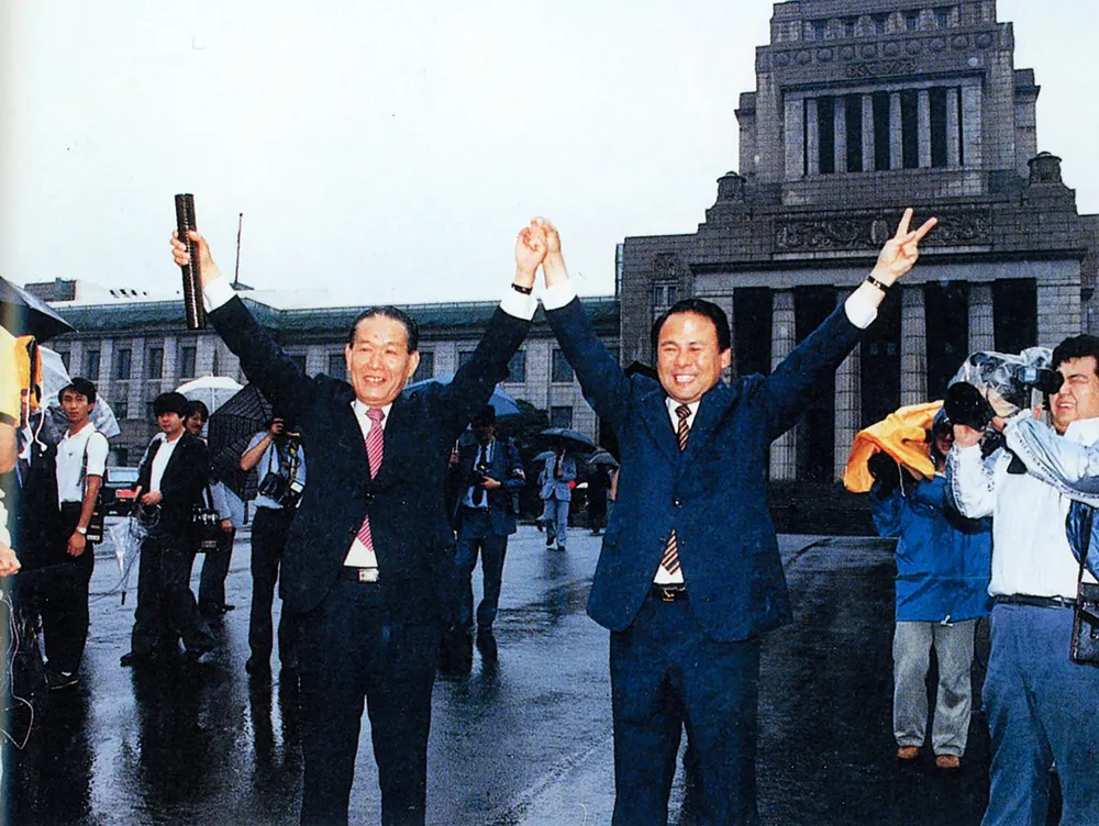 私のなかの歴史 元自民党幹事長・武部勤さん＞偉大なるイエスマン⑫
