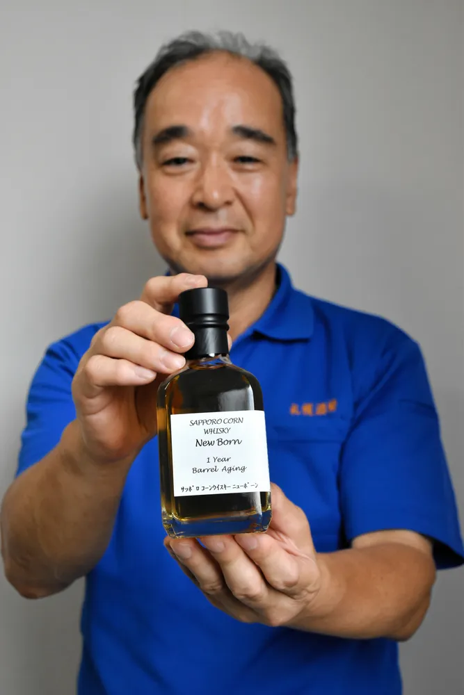 北海道限定販売　サッポロコーンウイスキーニューボーン408本限定 サッポロコーンウイスキー ニューボーン SAPPORO CORN WHISKY