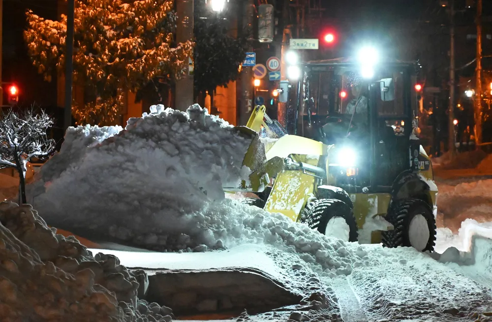 道北中心に大雪 旭川は12時間で降雪36センチ、観測史上最多タイ 28日も