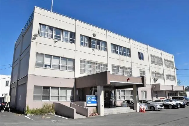 パキスタン人が江別に所有する建物に放火未遂疑い　男を逮捕　容疑を否認