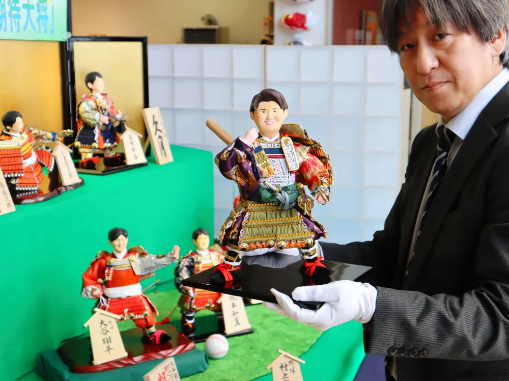 大谷選手、村上選手、高市首相… 有名人モデル五月人形ずらり 久月札幌