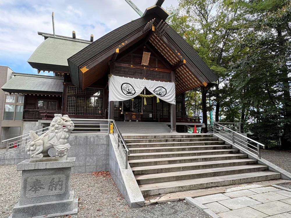 お宮巡り⑥　札幌・厚別の「信濃神社」　名前に込められた故郷・信州への思い