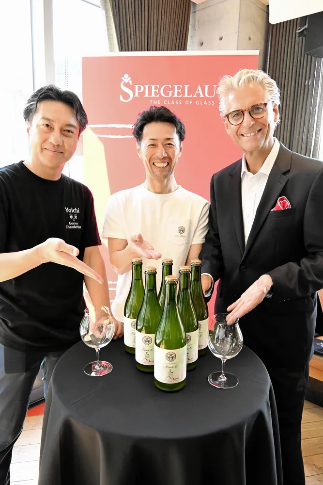 余市産リンゴのシードルお披露目 町など共同企画 ふるさと納税返礼品に