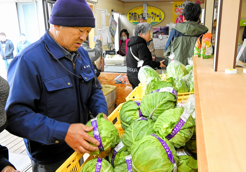 木古内の農家の女性たちが運営する直売所「きこりろ」が、今季の営業
