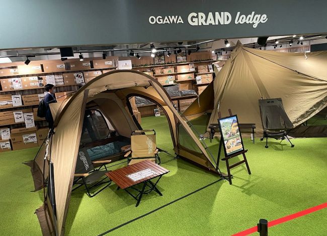 ogawa札幌直営店 ２日オープン 品薄テントの在庫も豊富 限定ステッカー