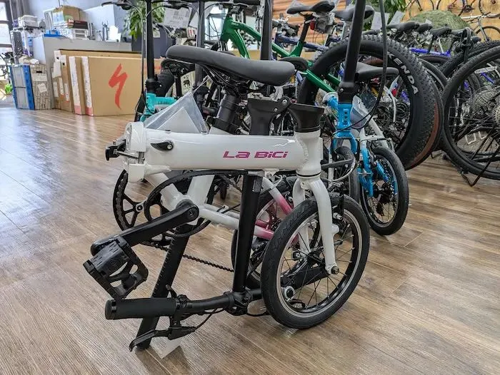 札幌の自転車専門店「サイクルプラザ」が移転リニューアル 春こそ始め