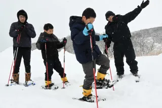 スキーや散策　雪遊び体験　稚内でスノーランド開幕