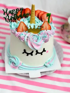 ＜ウチ推し＞デコレーションシフォンケーキ　「もっとかわいく」装飾華やか＝エピ・シフォンケーキ（芦別）