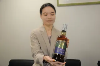 厚岸ウイスキー 原酒そのまま 国分の独自ブランド、道内バーに