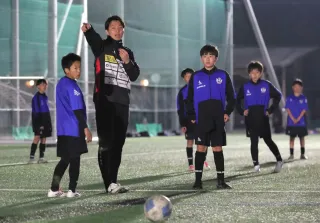 サッカー・スカイアースU-15始動 元コンサ永坂さん監督に 十勝の競技力