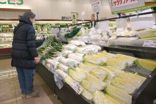 長引く円安、食料品高騰 道北のスーパー苦悩 商品小分け、買い控えに対応：北海道新聞デジタル