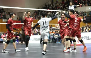 ヴォレアス、来季もSVリーグ参戦 「特例」でライセンス交付 イエロー