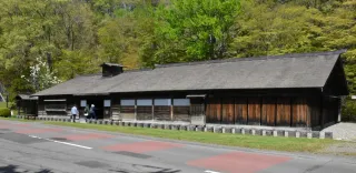 北広島・旧島松駅逓所、大規模改修へ　腐食の屋根張り替え　壁、柱補強　再開２６年春