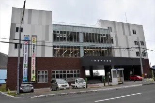 中学生以下に毎月2万円給付　神恵内村が子育て支援策、26年度から