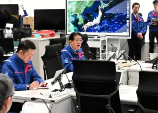 除雪費不足の自治体へ追加支援を　国交相、対策本部会議で指示