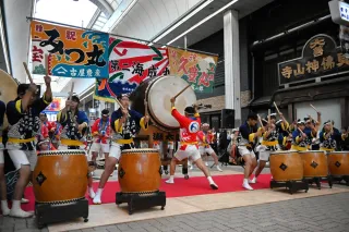 まつりと歩んだ「潮太鼓」60年　小樽で記念公演