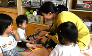 「こども誰でも通園制度」を使って保育園で過ごす子どもたち