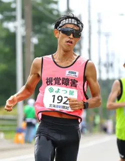 参加記念Tシャツのデザイン、今年は「サカナクション」と企画 北海道
