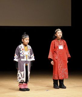 アイヌ語で熱弁　札幌で弁論大会　５～８１歳　全国各地から２９人