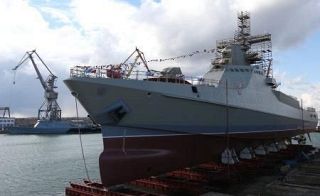 ロシア哨戒艇に無人艇攻撃　損傷とウクライナ国防省