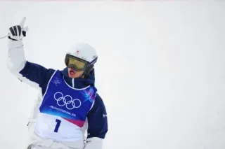 堀島、右手突き上げ快走ゴール　同じ轍踏まず、予選一発通過