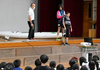 川の事故から命守ろう　千歳・緑小で安全学習