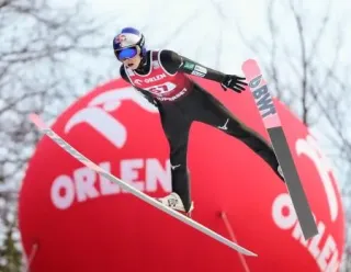 小林陵侑2位、連続表彰台　W杯ジャンプ男子第7戦