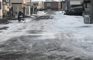 つるつる路面に注意　江別で今季15人搬送　高齢者ほど重傷リスク