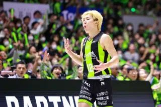 レバンガ　ホーム13連勝　東地区首位キープ　市場が3点シュート連発