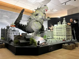 「ゴジラ博in札幌」24日まで　歴代ゴジラの原画展示