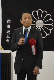 衆院選道9区 自民・麻生氏、登別・伊達で応援演説 首相実績強調、支持