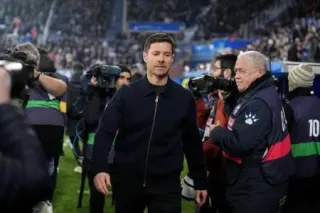 レアル・マドリードが監督解任 シャビアロンソ氏、成績不振：北海道