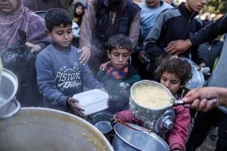 ガザの食料配給施設攻撃　国連機関職員1人死亡