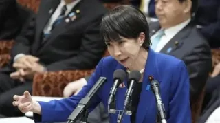 高市早苗首相は「台湾有事」を巡る立憲民主党の岡田克也氏の質問に「戦艦を使い、武力の行使も伴うものであれば（安全保障関連法上、集団的自衛権行使が可能な）存立危機事態になり得る」と答弁した=11月7日、衆院予算委員会