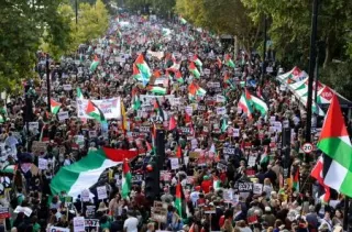 ガザ和平、世界各地でデモ　ロンドンでは数万人が参加